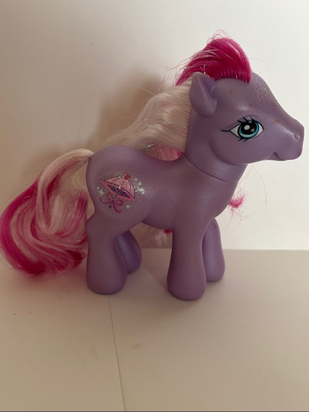 Vintage MLP G3 Pretty Parasol pony